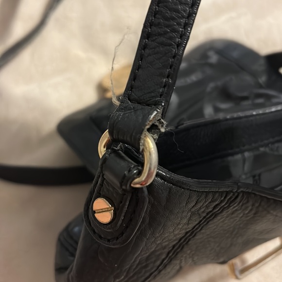 Michael Kors black charleton cross body bag - Picture 5 of 7